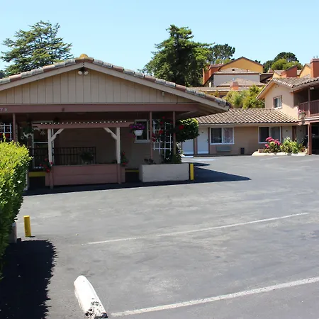 Carmel Hill Lodge-3